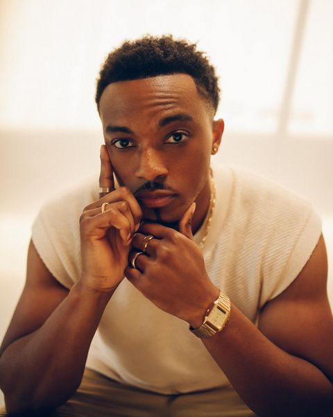 jonathan2.jpg (30 KB)