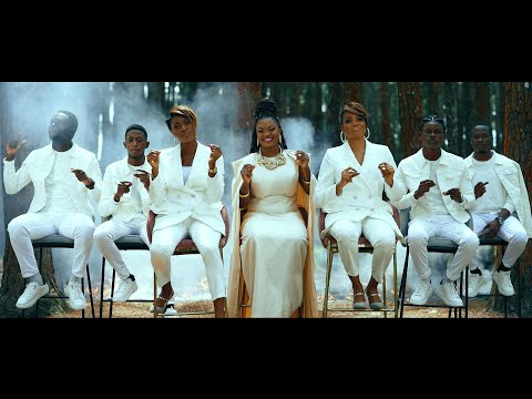 PAMOJA - Déborah Lukalu et les artistes Maajabu