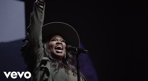 Tasha Cobbs Leonard - At The Cross